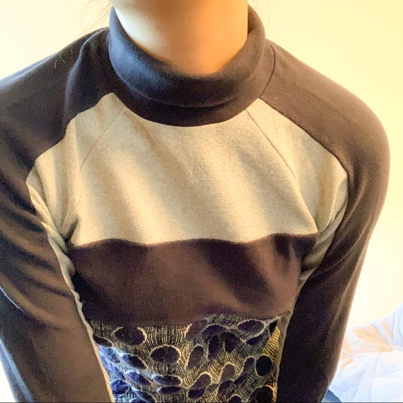 Navy Blue Turtle Neck - Picture 3 of 3